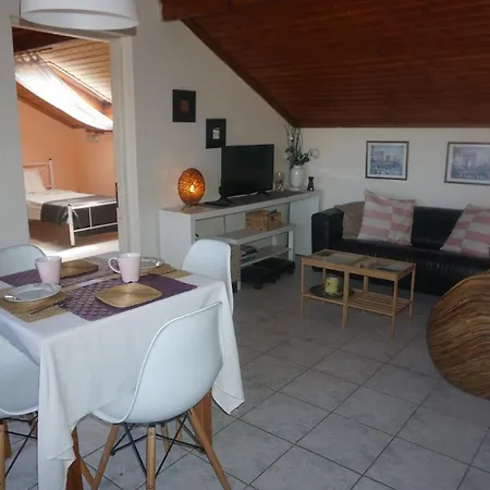 شقة Acharavi Afrodite *