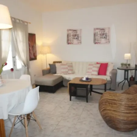 Acharavi Afrodite شقة